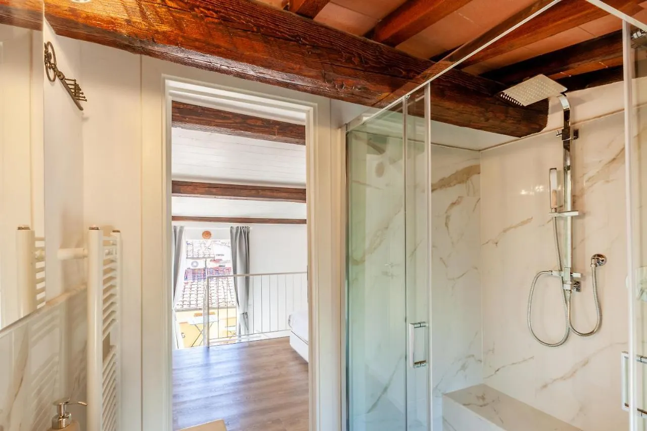 Borgo Allegri Rooftop Florencja Apartament