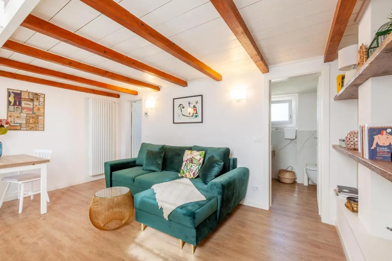 Borgo Allegri Rooftop Florencja Apartament